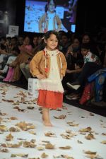 Kids walk the ramp for Ashima Singh Show at Kids Fashion Week day 3 on 19th Jan 2012 (30).JPG