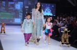 Kids walk the ramp for Payal Singhal Show at Kids Fashion Week day 3 on 19th Jan 2012 (46).JPG