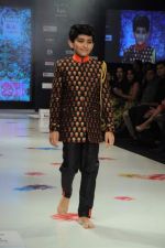 on Day 3 at India Kids Fashion Show in Intercontinental The Lalit on 19th Jan 2012 (34).JPG