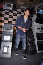 Shahid Kapoor promotes Pioneer Mixtrax in J W Marriott on 23rd Jan 2012 (15).JPG