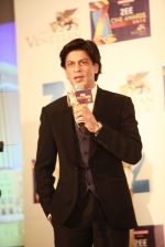 Shahrukh Khan at zee cine awards on 21st Jan 2012 (5).jpg
