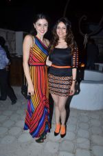 sherry shroff with shubhika sharma at the launch of ZYNG calendar in Olive on 26th Jan 2012 (130).JPG