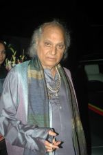 Pandit Jasraj turns 81 in Andheri, Mumbai on 28th Jan 2012 (22).JPG
