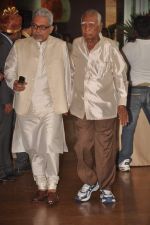 at Ritesh Deshmukh and Genelia wedding in Grand Hyatt, Mumbai on 3rd Feb 2012 (84).JPG