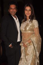 Bipasha Basu at Genelia D_Souza and Ritesh Deshmukh wedding reception in Hotel Grand Hyatt, Mumbai on 4th Feb 2012 (139).JPG