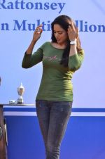 Sameera Reddy at Mcdowell Signature Derby day 1 in RWITC on 5th Feb 2012 (252).JPG