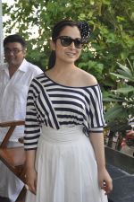 Simone Singh at Ash Chandler and Junelia_s Wedding brunch at 212 in Mumbai on 5th Feb 2012 (69).JPG