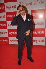 rahul bose at Raymonds new store in Warden Road on 6th Feb 2012 (2).JPG
