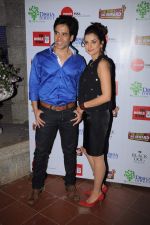 Kulraj Randhawa, Tusshar Kapoor at Times Rewards Awards on 7th Feb 2012 (33).JPG