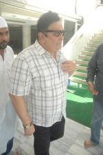 Rishi Kapoor at Raj Knawar_s chautha in Santacruz on 7th Feb 2012 (21).JPG