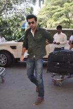  Ranbir Kapoor leaves for Varun Dhawan_s wedding in goa, Domestic Airport on 9th Feb 2012 (4).JPG