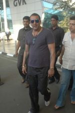 Sanjay Dutt Snapped in Mumbai Airport on 11th Feb 2012 (4).JPG