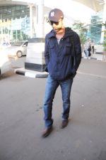 Ranbir Kapoor return from Varun Dhawan_s Wedding in Goa at Domestic Airport, Mumbai on 12th Feb 2012 (23).JPG