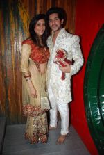 Kishwar Merchant at Designer Saazish Sidhu and Shaina Singh debut bridal show in Khaugalli on 13th Feb 2012 (35).JPG
