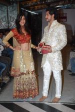 Kishwar Merchant at Designer Saazish Sidhu and Shaina Singh debut bridal show in Khaugalli on 13th Feb 2012 (64).JPG