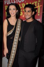 Amy Jackson, Prateik Babbar at Ekk Deewana Tha premiere at Cinemax on 16th Feb 2012 (126).JPG