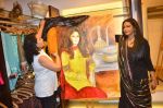at Anjana Khutalia paints designer Pria Kataria Puri in Satya Paul Store on 16th Feb 2012 (106).JPG