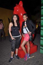 Aanchal Kumar, Candice Pinto at Chitrangada Singh bash to announce the brand ambassador for Puma in Olive, mumbai on 21st Feb 2012 (343).JPG
