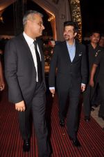 Anil Kapoor snapped at Rakesh Jhunjhunwala_s wedding anniversary on 21st Feb 2012 (11).JPG