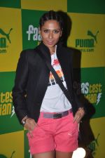 Candice Pinto at Chitrangada Singh bash to announce the brand ambassador for Puma in Olive, mumbai on 21st Feb 2012 (311).JPG