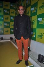 Narendra Kumar Ahmed at Chitrangada Singh bash to announce the brand ambassador for Puma in Olive, mumbai on 21st Feb 2012 (389).JPG