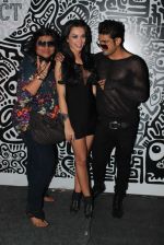 Amy Jackson, Prateik Babbar at Jack Daniel Rollingstone Rock Awards in Mehboob on 24th Feb 2012 (318).JPG