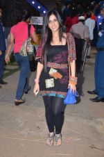 Nishka Lulla snapped at Ali Zafar concert for Bomaby Times in Bandra Fort, Mumbai on 24th Feb 2012 (12).JPG