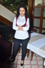 Tisca Chopra at Kiran Manral book launch in  Bungalow 9 on 24th Feb 2012 (33).JPG