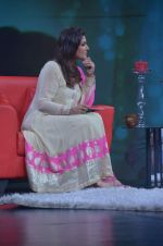 Raveena Tandon on the sets of NDTV Issi Ka Naam Zindagi in Yashraj on 25th Feb 2012 (67).JPG