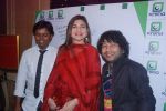 Kailash Kher, Alka Yagnik, Krsna at singer Krsna party in Sea Princess on 27th Feb 2012 (24).JPG