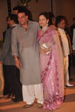 Sanjay Dutt, Manyata Dutt at the Honey Bhagnani wedding reception on 28th Feb 2012 (129).JPG