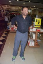 Shekhar Kapur at Flow book launch in Infinity Mall, Mumbai on 28th Feb 2012 (4).JPG
