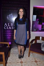 at the launch of Hidesign premier Luxury collection Alberto Ciaschini, Handcrafted by Hidesign in Mumbai on 29th Feb 2012 (96).JPG