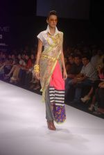 Model walk the ramp for Gen Next Show at lakme fashion week 2012 on 2nd March 2012 (6).JPG