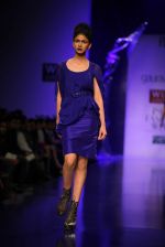 Model walks the ramp for Gaurav Gupta at Wills Lifestyle India Fashion Week Autumn Winter 2012 Day 2 on 16th Feb 2012 (15).JPG