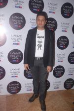 Bhushan Kumar at Day 1 of lakme fashion week 2012 in Grand Hyatt, Mumbai on 2nd March 2012 (157).JPG