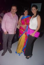 Mandira Bedi at Day 1 of lakme fashion week 2012 in Grand Hyatt, Mumbai on 2nd March 2012 (94).JPG