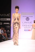 Model walk the ramp for Khushali Kumar Show at lakme fashion week 2012 in Grand Hyatt, Mumbai on 2nd March 2012 (22).JPG