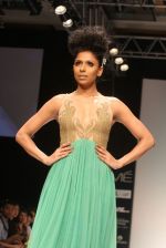 Model walk the ramp for Khushali Kumar Show at lakme fashion week 2012 in Grand Hyatt, Mumbai on 2nd March 2012 (24).JPG