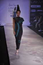 Model walk the ramp for Khushali Kumar Show at lakme fashion week 2012 in Grand Hyatt, Mumbai on 2nd March 2012 (7).JPG
