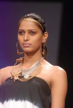 Model walk the ramp for Suhana Pittie Show at lakme fashion week 2012 Day 2 in Grand Hyatt, Mumbai on 3rd March 2012 (22).JPG
