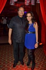 Shweta Pandit at Sachin Joshi_s wedding reception with Urvashi Sharma in J W Marriott, Mumbai on 2nd March 2012 (112).JPG