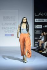 Model walk the ramp for Bhibhu Mohapatra Show at lakme fashion week 2012 Day 2 in Grand Hyatt, Mumbai on 3rd March 2012 (2).JPG