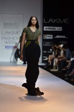 Model walk the ramp for Bhibhu Mohapatra Show at lakme fashion week 2012 Day 2 in Grand Hyatt, Mumbai on 3rd March 2012 (91).JPG