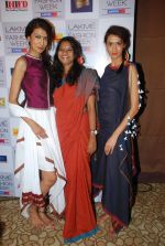 Alecia Raut at Day 3 of lakme fashion week 2012 in Grand Hyatt, Mumbai on 4th March 2012 (9).JPG