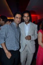 Purab Kohli, Sanjay Suri at Anita Dongre Show at lakme fashion week 2012 Day 3 in Grand Hyatt, Mumbai on 4th March 2012 (133).JPG