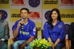 Shilpa Shetty, Rahul Dravid at the launch of Ultratech cement jersey for Rajasthan Royals in J W MArriott on 5th March 2012 (55).JPG