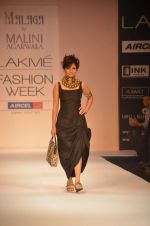 Maria Goretti walk the ramp for Malini Agarwala Show at lakme fashion week 2012 Day 5 in Grand Hyatt, Mumbai on 6th March 2012 (73).JPG