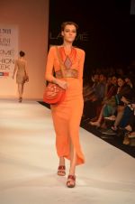 Model walk the ramp for Malini Agarwala Show at lakme fashion week 2012 Day 5 in Grand Hyatt, Mumbai on 6th March 2012 (55).JPG