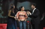 Raveena Tandon, Kajol, Karan Johar on the sets of NDTV show with Raveena in Yashraj on 7th March 2012 (46).JPG
